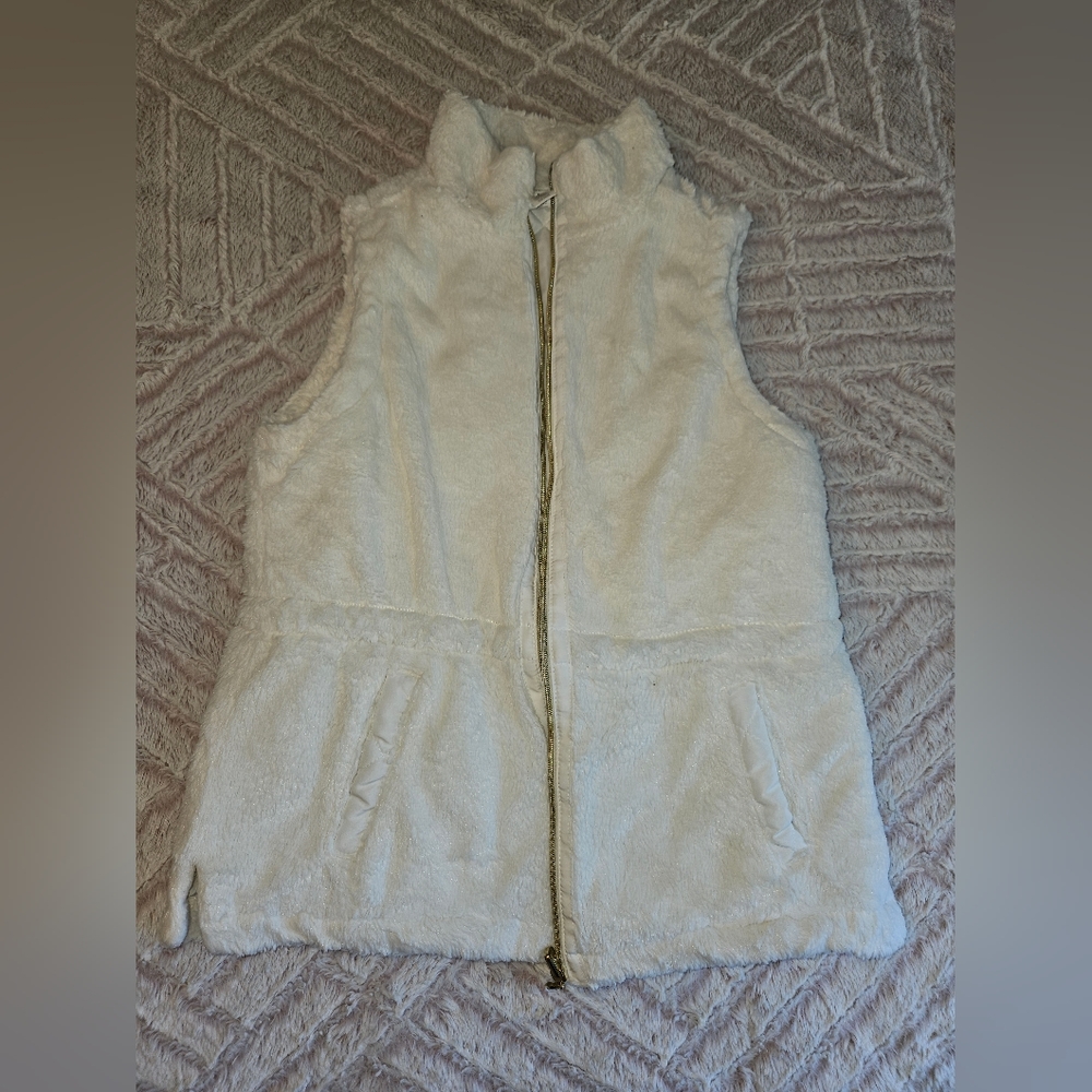 Forever21 faux fur vest